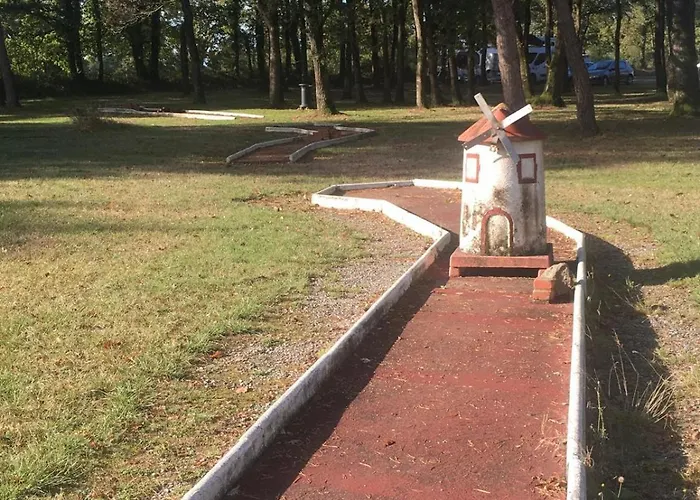 M.home Confort F022 3chbr/6pers אתר קמפינג La Boissiere-de-Montaigu